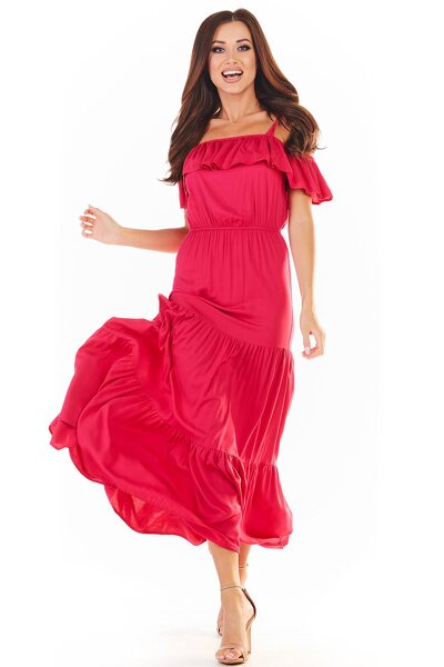 Różowa sukienka typu hiszpanka z ramiączkami