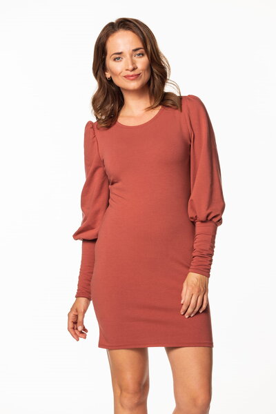 Ruda sukienka mini z bufiastymi rękawami