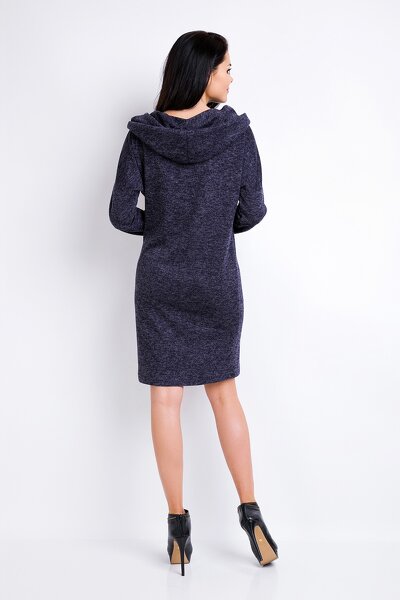 Sportowa granatowa sukienka z kapturem