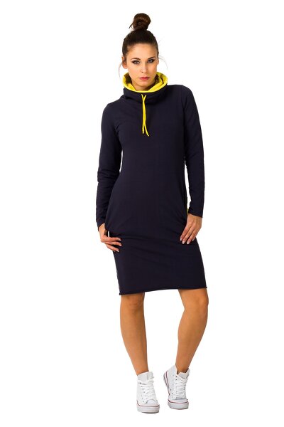 Granatowa sukienka z kominem i kieszeniami