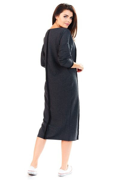 Sportowa luźna sukienka w grafitowym kolorze