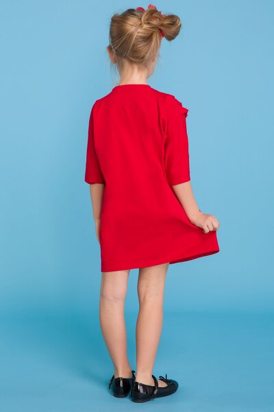 Czerwona  wizytowa sukienka z ozdobnymi falbankami