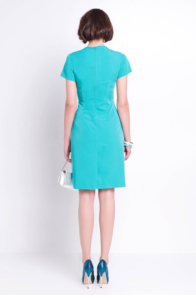 Miętowa kopertowa sukienka z asymetrycznym dołem