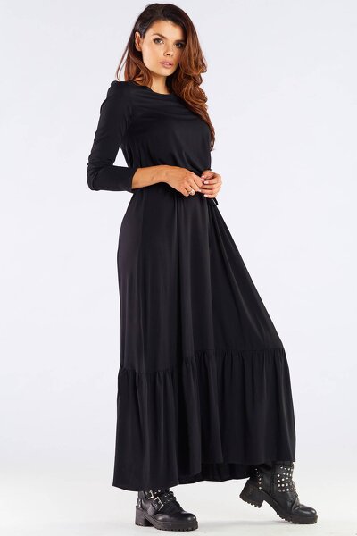 Sukienka maxi w czarnym kolorze z ozdobną falbanką