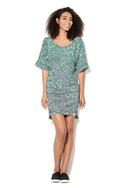 Seledynowa sukienka w listki