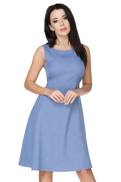 Jasno niebieska sukienka rozkloszowana z kokardą