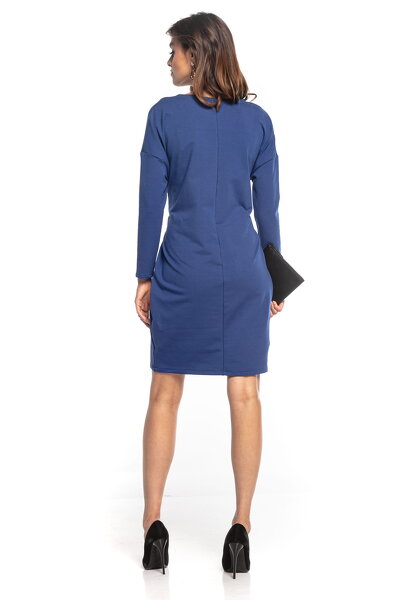 Sukienka w kolorze chabrowym o fasonie kimono i długości midi