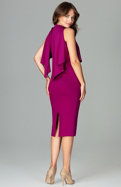 Sukienka z rozcięciem z tyłu w kolorze fuksji