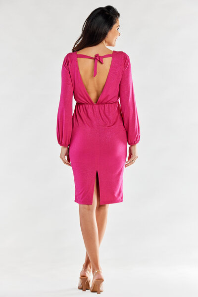Sukienka z ozdobnym wiązaniem na plecach w kolorze fuksji
