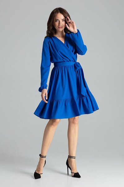 Szafirowa rozkloszowana sukienka z falbaną