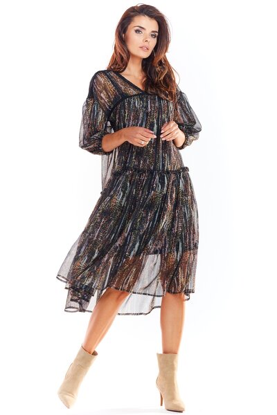 Szyfonowa wzorzysta sukienka o luźnym fasonie