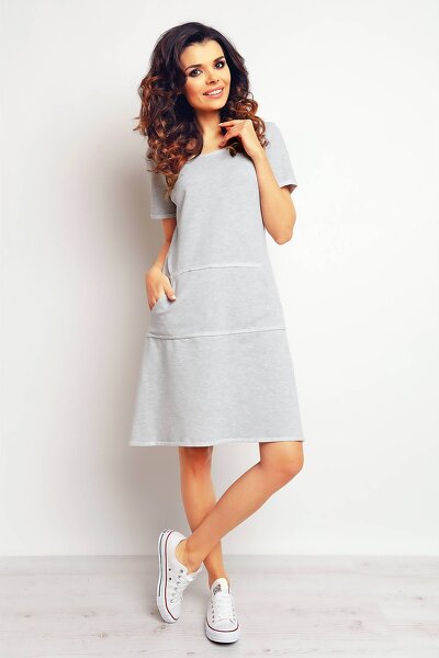 Trapezowa szara sukienka midi z kieszenią