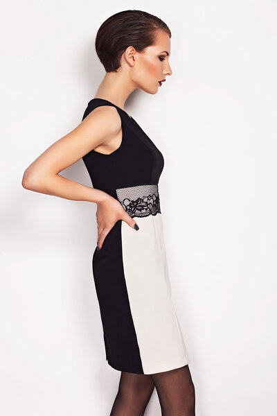 Czarno beżowa sukienka na ramiączkach