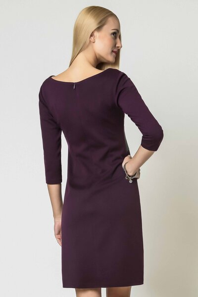 Fioletowa sukienka z pasem z ekoskóry