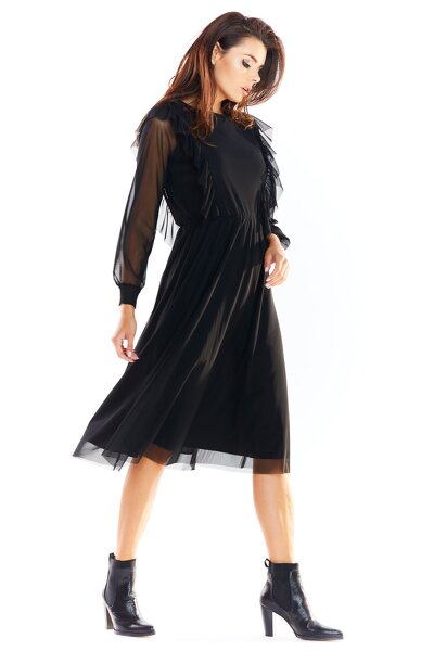 Wizytowa sukienka midi na podszewce w czarnym kolorze