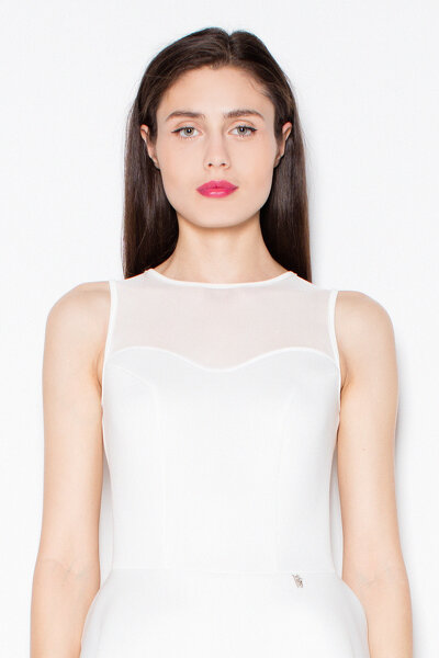 Sukienka bombka bez rękawów w kolorze ecru