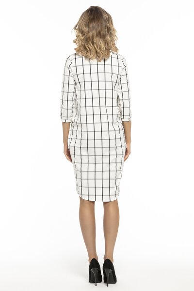 Sukienka typu tuba w kratkę