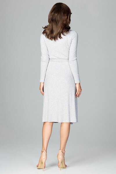 Szara sukienka kopertowa wiązana na boku