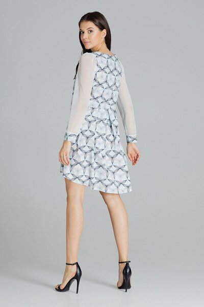 Wzorzysta sukienka z rękawami z przeźroczystej siatki