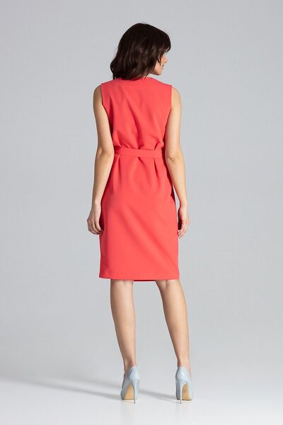 Sukienka z kopertowy dekoltem w kolorze koral