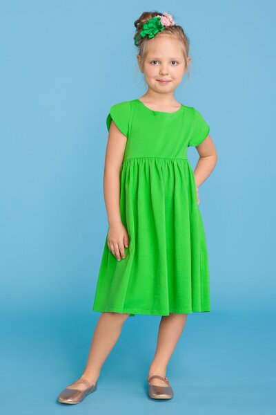 Zielona sukienka odcinana pod biustem dla córki