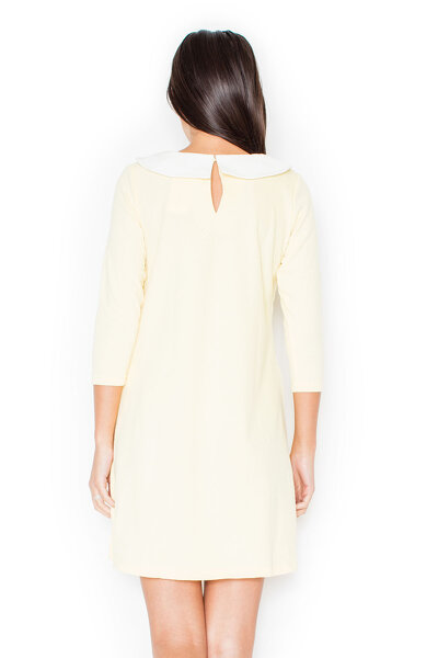 Żakardowa sukienka z kołnierzem w żółtym kolorze